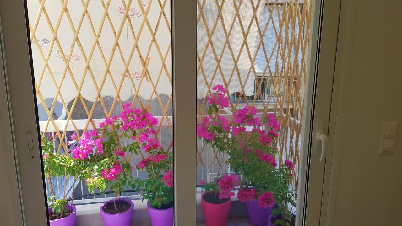 Wow Penthouse Boutique In The Heart Of Historical Center Apartment Атина Екстериор снимка