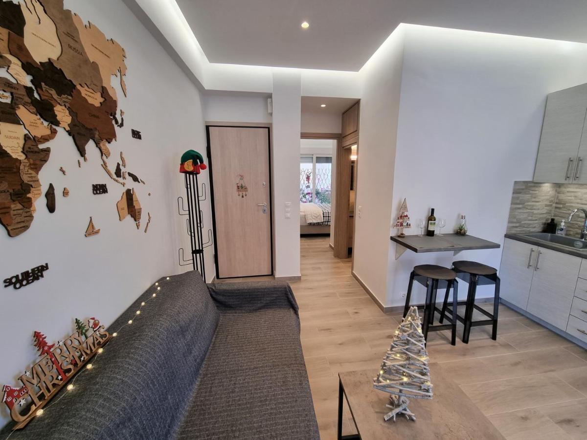Wow Penthouse Boutique In The Heart Of Historical Center Apartment Атина Екстериор снимка