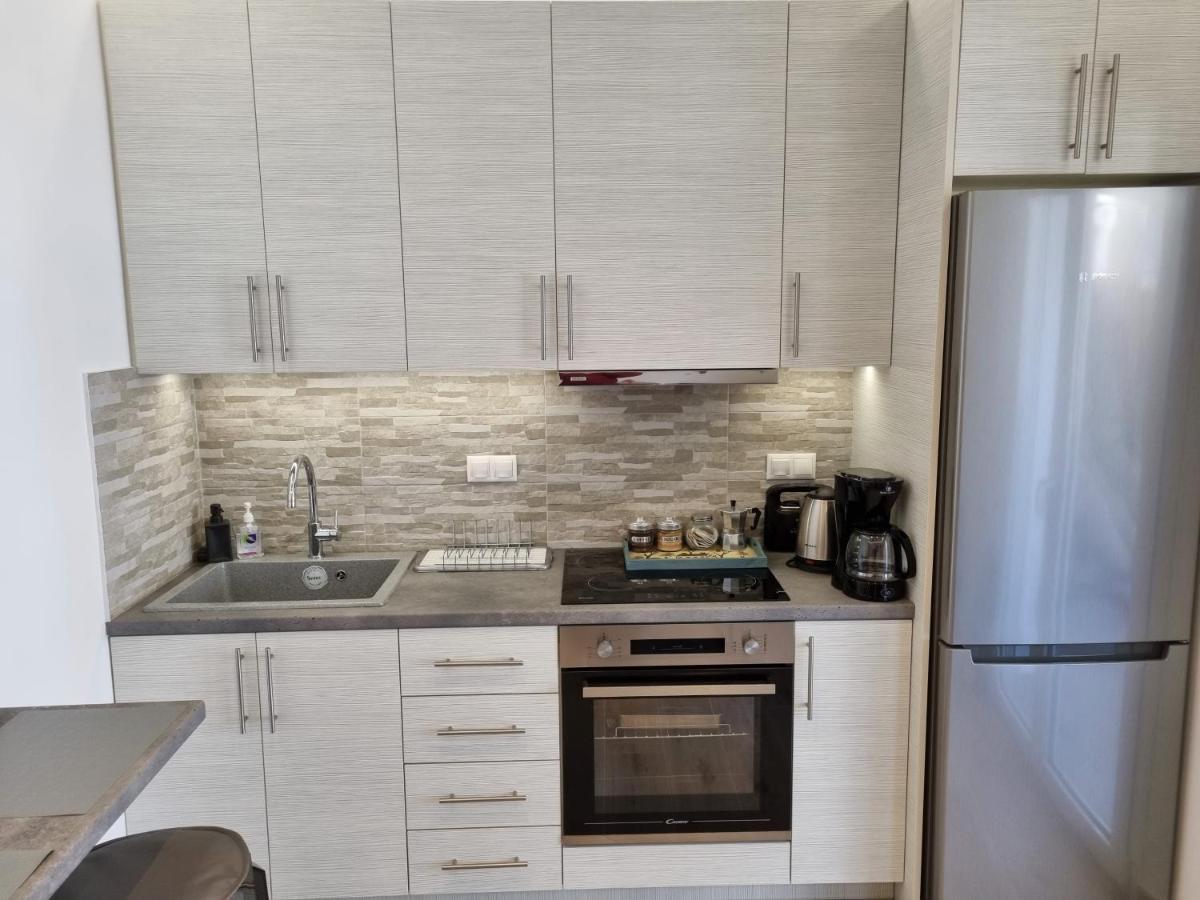 Wow Penthouse Boutique In The Heart Of Historical Center Apartment Атина Екстериор снимка