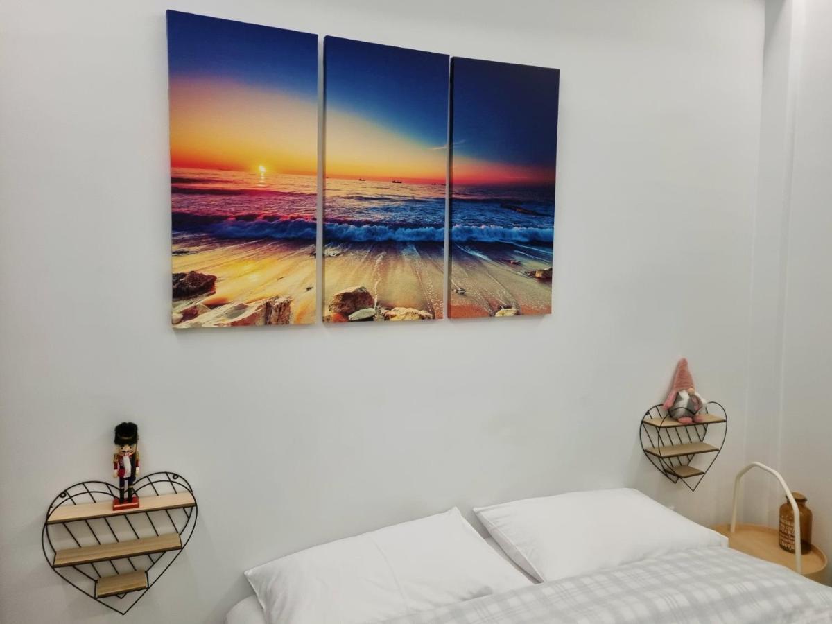 Wow Penthouse Boutique In The Heart Of Historical Center Apartment Атина Екстериор снимка