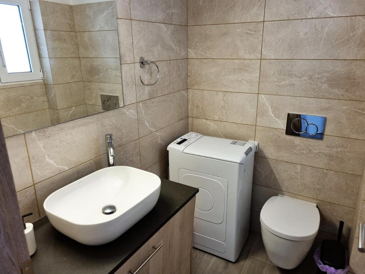 Wow Penthouse Boutique In The Heart Of Historical Center Apartment Атина Екстериор снимка