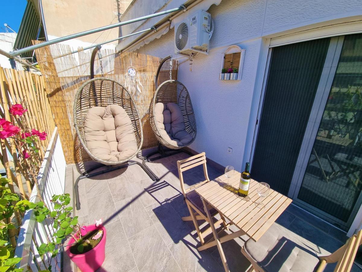 Wow Penthouse Boutique In The Heart Of Historical Center Apartment Атина Екстериор снимка