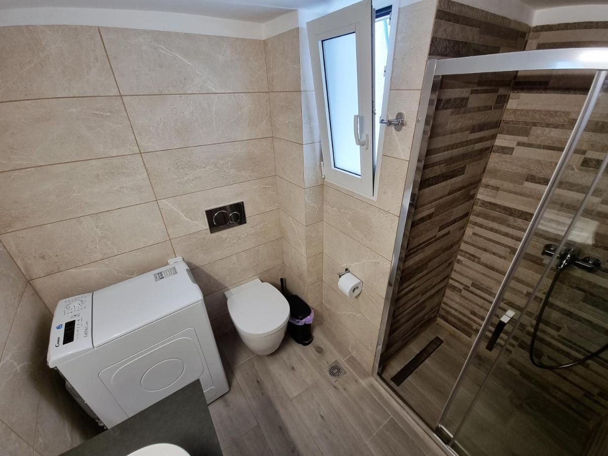 Wow Penthouse Boutique In The Heart Of Historical Center Apartment Атина Екстериор снимка