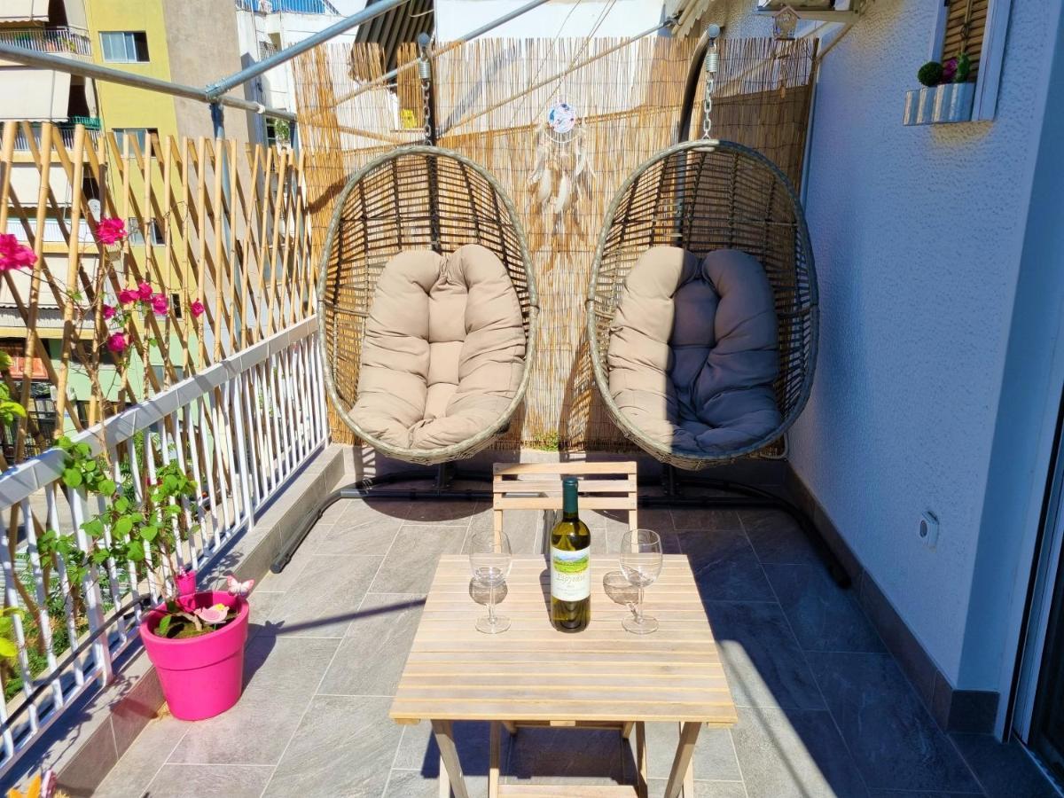Wow Penthouse Boutique In The Heart Of Historical Center Apartment Атина Екстериор снимка